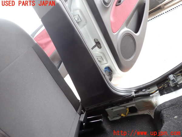 2UPJ-9233527665]フィアット・プントエヴォ(199144)右センターピラートリム 中古_3