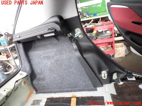 2UPJ-9233527680]フィアット・プントエヴォ(199144)左リアピラートリム 中古_3