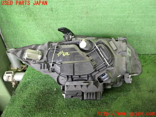 2UPJ-9233531132]BMW 116i E87(UE16)左ヘッドライト HID 中古_3