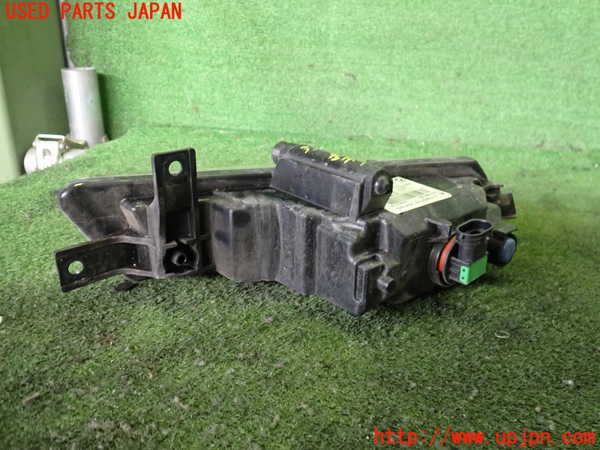 2UPJ-9233531182]BMW 116i E87(UE16)左フォグ 中古_3