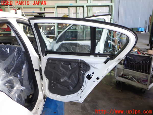 2UPJ-9233531290]BMW 116i E87(UE16)右後ドア 中古 PILKINGTON M3232 43R-001583_4