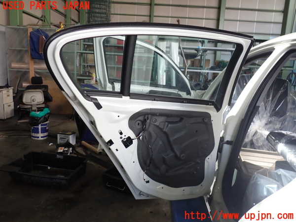 2UPJ-9233531320]BMW 116i E87(UE16)左後ドア 中古 PILKINGTON M3232 43R-001583_4