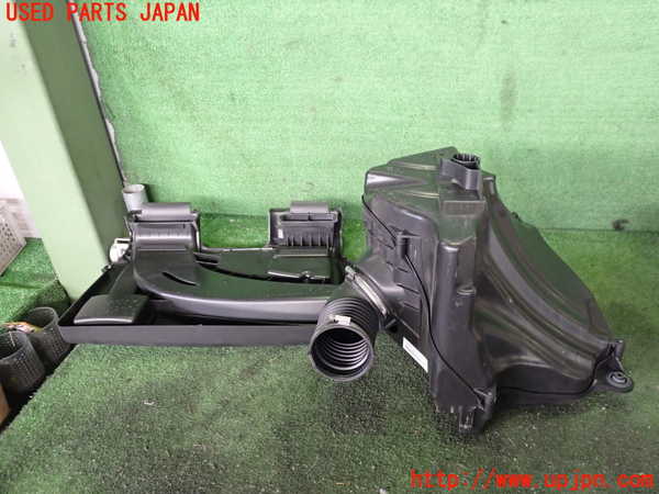 2UPJ-9233532560]BMW 116i E87(UE16)エアクリーナーボックス 中古_2