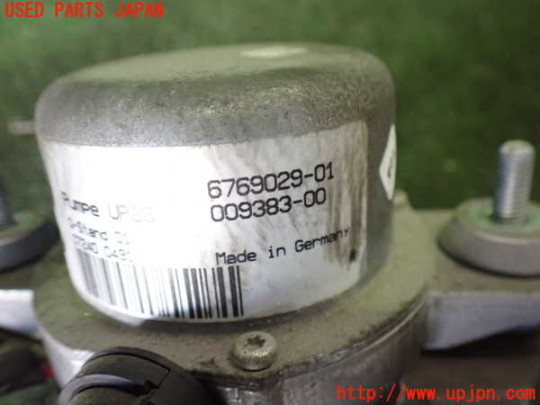 2UPJ-9233532580]BMW 116i E87(UE16)バキュームポンプ 中古_3