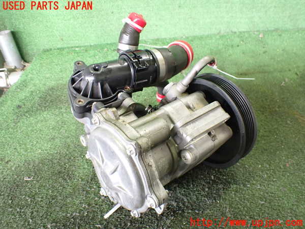 2UPJ-9233534250]BMW 116i E87(UE16)パワステポンプ 中古_2