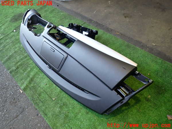 2UPJ-9233537505]BMW 116i E87(UE16)ダッシュボード 中古_2