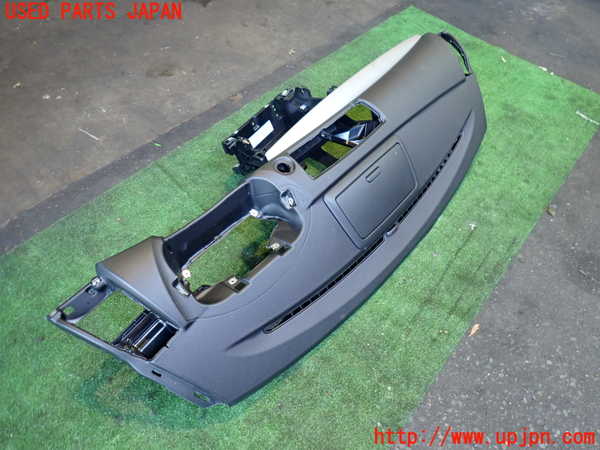 2UPJ-9233537505]BMW 116i E87(UE16)ダッシュボード 中古_3