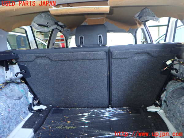 2UPJ-9233537385]BMW 116i E87(UE16)リアシート 中古_4