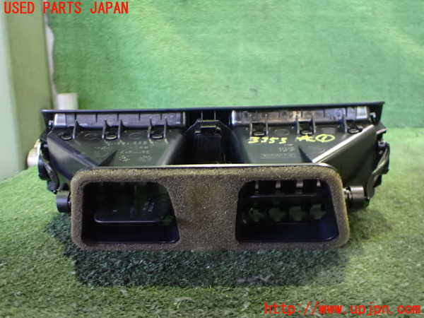 2UPJ-9233537526]BMW 116i E87(UE16)エアコン吹き出し口1 中古_2