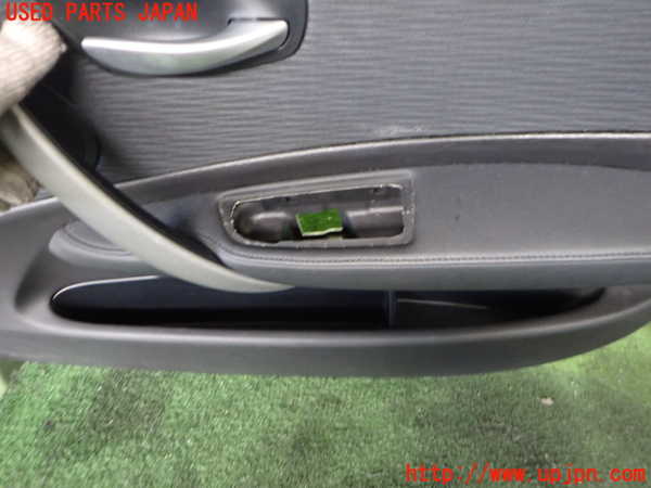 2UPJ-9233531234]BMW 116i E87(UE16)右前ドア内張り 中古_2
