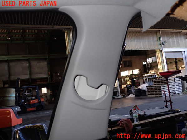 2UPJ-9233537665]BMW 116i E87(UE16)右センターピラートリム 中古_2