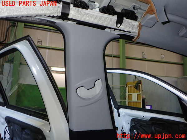 2UPJ-9233537670]BMW 116i E87(UE16)左センターピラートリム 中古_2