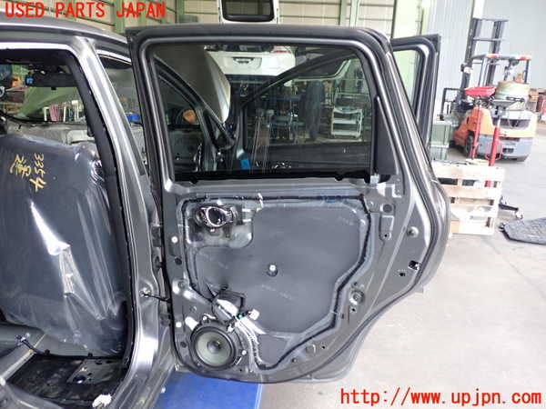 2UPJ-9233541290]ノート e-POWER NISMO(HE12)右後ドア (43R-005844) 中古_5