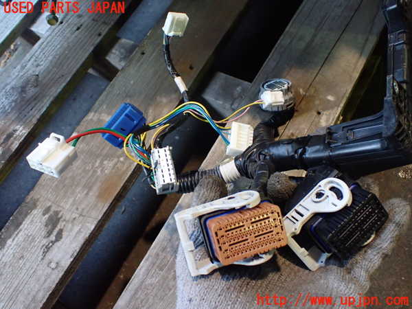 2UPJ-9233542010]ノート e-POWER NISMO(HE12)エンジン HR12DE EM57 中古_3