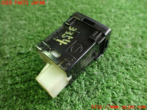 2UPJ-9233546309]ノート e-POWER NISMO(HE12)スイッチ4 (レーンアシスト) 中古_3