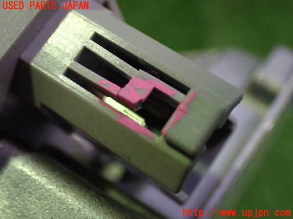 2UPJ-9233546775]ノート e-POWER NISMO(HE12)リアワイパーモーター 中古_4