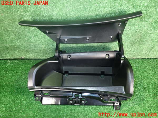 2UPJ-9233547516]ノート e-POWER NISMO(HE12)グローブボックス1 中古_2