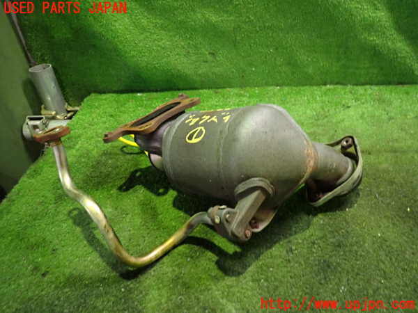 2UPJ-9233552661]CR-Z(ZF1)触媒1 中古_2