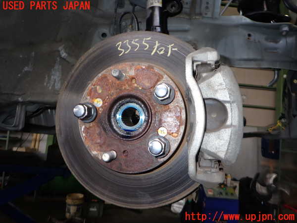 2UPJ-9233554290]CR-Z(ZF1)右フロントナックルハブ 中古_2