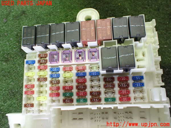 2UPJ-9233556741]CR-Z(ZF1)ヒューズボックス1 中古_5