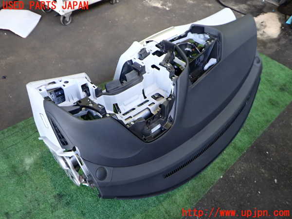 2UPJ-9233557505]CR-Z(ZF1)ダッシュボード 中古_2