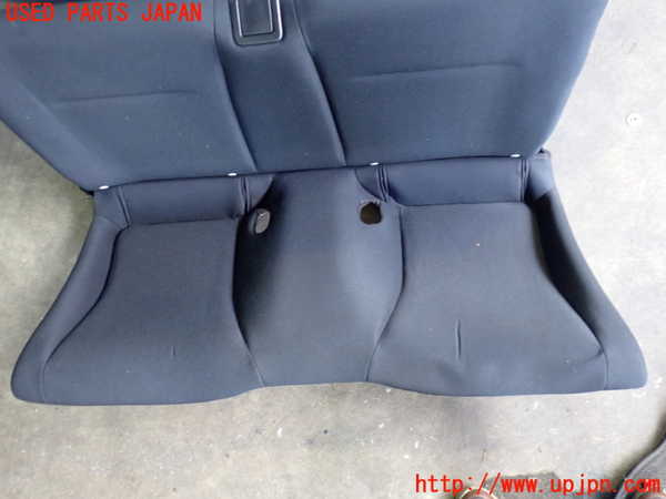 2UPJ-9233557385]CR-Z(ZF1)リアシート 中古_2