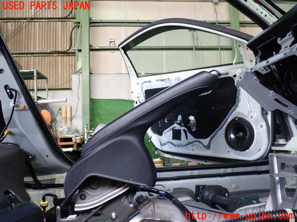 2UPJ-9233557550]CR-Z(ZF1)サイドブレーキレバー 中古_2