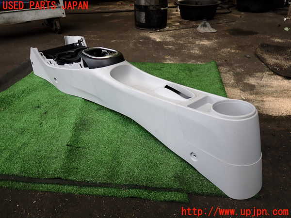 2UPJ-9233557540]CR-Z(ZF1)センターコンソール 中古_2