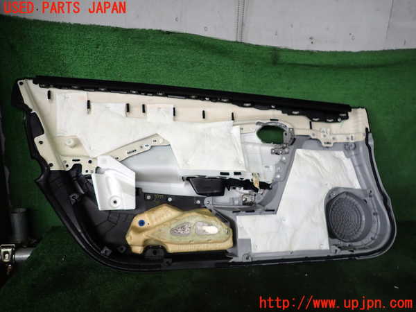 2UPJ-9233551234]CR-Z(ZF1)右ドア内張り 中古_3