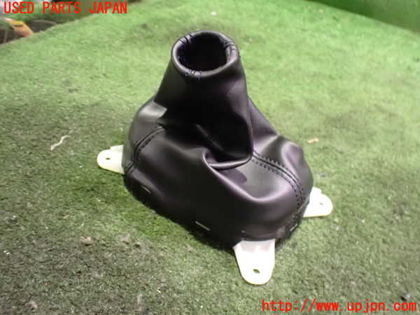 2UPJ-9233557575]CR-Z(ZF1)シフトブーツ 中古_2