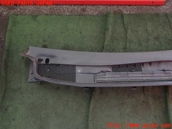 2UPJ-9233561190]ベンツ A180(169032)(169)カウルトップ 中古_2