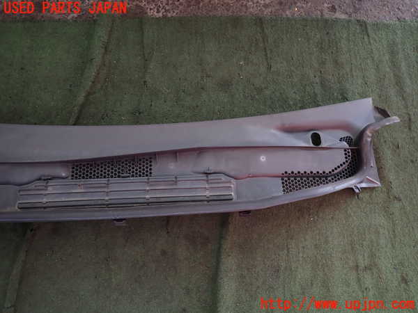 2UPJ-9233561190]ベンツ A180(169032)(169)カウルトップ 中古_3