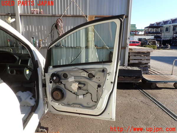 2UPJ-9233561230]ベンツ A180(169032)(169)右前ドア 中古(43R-001582 M324)_4