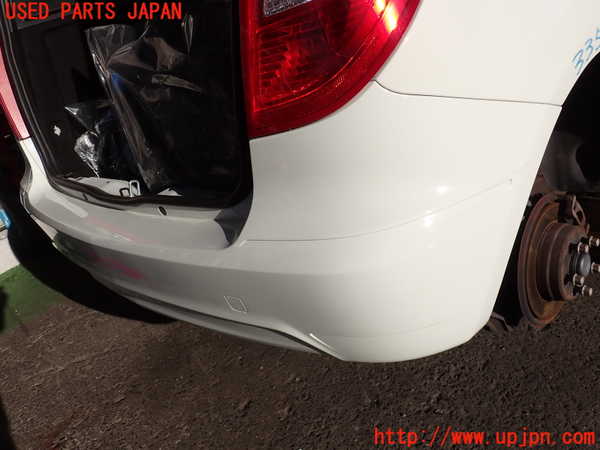 2UPJ-9233561610]ベンツ A180(169032)(169)リアバンパー 中古_2