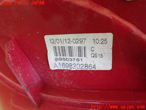 2UPJ-9233561530]ベンツ A180(169032)(169)右テールランプ 中古_3
