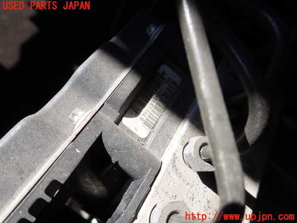 2UPJ-9233564040]ベンツ A180(169032)(169)ABSアクチュエーター 中古_2