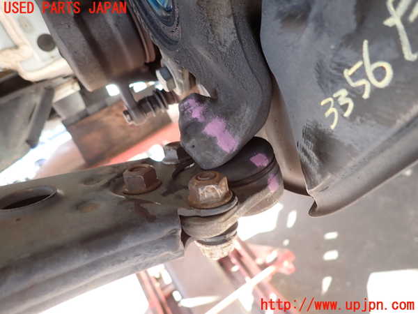 2UPJ-9233564295]ベンツ A180(169032)(169)左フロントナックルハブ 中古_3