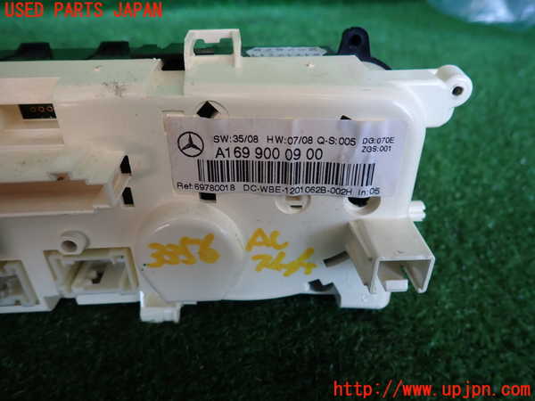 2UPJ-9233566066]ベンツ A180(169032)(169)エアコンスイッチ1 中古_3