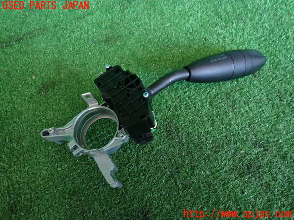 2UPJ-9233566720]ベンツ A180(169032)(169)コンビネーションスイッチ 中古_3