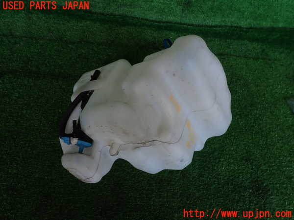 2UPJ-9233566791]ベンツ A180(169032)(169)ウォッシャータンク1 中古_2