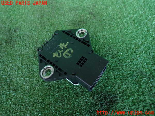 2UPJ-9233566381]ベンツ A180(169032)(169)センサー1 中古_2