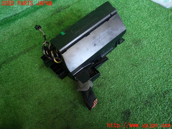2UPJ-9233566741]ベンツ A180(169032)(169)ヒューズボックス1 中古_3