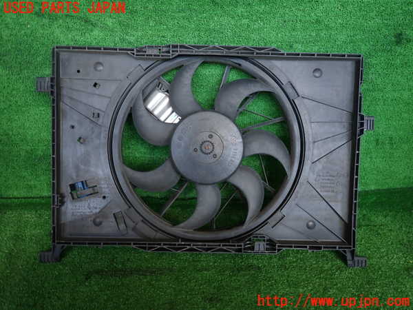 2UPJ-9233566836]ベンツ A180(169032)(169)電動ファン1 中古_3
