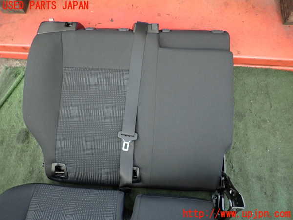 2UPJ-9233567405]ベンツ A180(169032)(169)右リアシート 中古_2