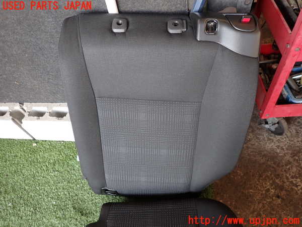 2UPJ-9233567435]ベンツ A180(169032)(169)左リアシート 中古_2