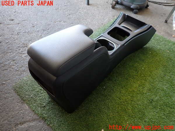 2UPJ-9233567540]ベンツ A180(169032)(169)センターコンソール 中古_2