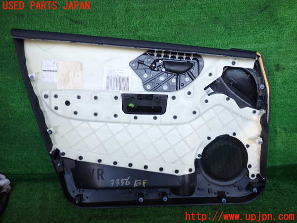 2UPJ-9233561234]ベンツ A180(169032)(169)右前ドア内張り 中古_3