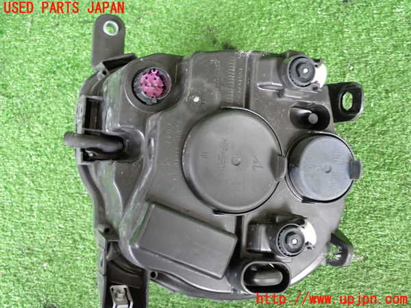 2UPJ-9233571130]フィアット・500(31209)右ヘッドライト ハロゲン 中古_3