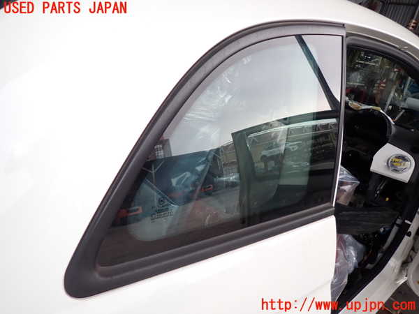 2UPJ-9233571380]フィアット・500(31209)右クォーターガラス 中古 PILKINGTON M3232 43R-001583_2