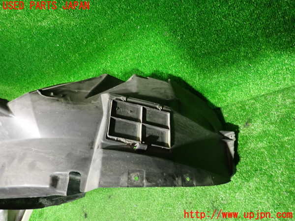 2UPJ-9233571090]フィアット・500(31209)右前フェンダーライナー 中古_2